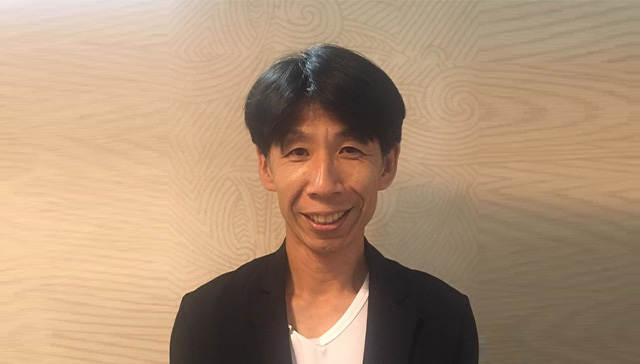 ティップ. クロス TOKYO　新宿　支配人　小林亮介氏